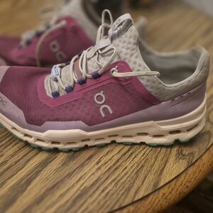 On Running Women's Pink and Gray Running Shoes